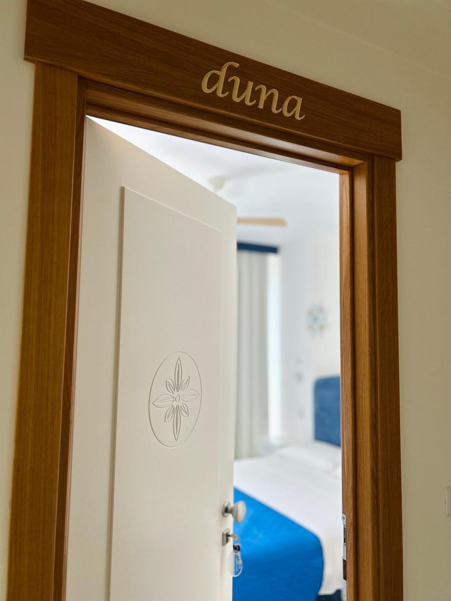 B&B Casa Di Emma ポルト・チェザーレオ エクステリア 写真